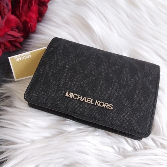 NEW MICHAEL KORS LEATHER MEDIUM SLIM WALLET - Picture 11 of 12